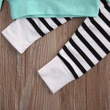 Load image into Gallery viewer, Baby 2 Piece Hooded Cloth Set