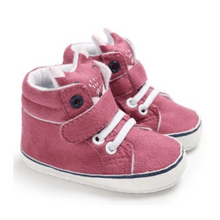 Load image into Gallery viewer, Animal Print Sneakers