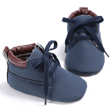 Load image into Gallery viewer, Animal Print Sneakers