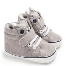 Load image into Gallery viewer, Animal Print Sneakers