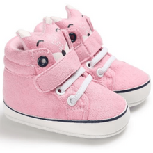 Load image into Gallery viewer, Animal Print Sneakers