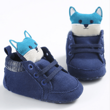 Load image into Gallery viewer, Animal Print Sneakers